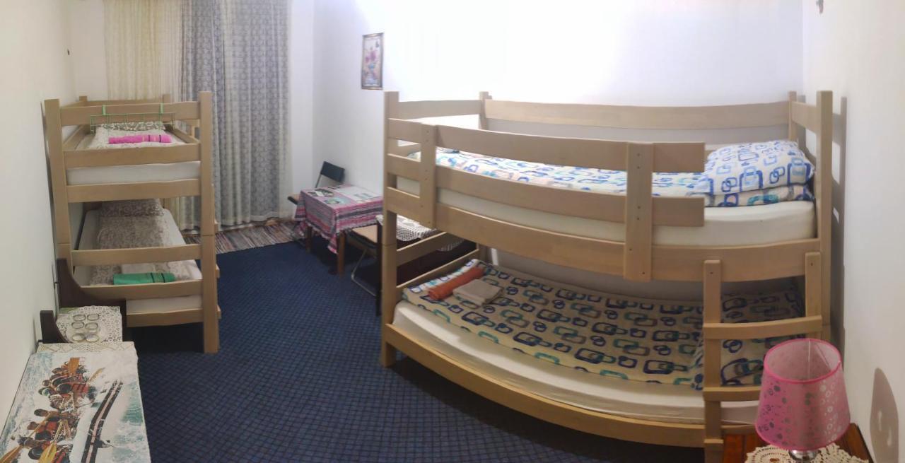 Privatni Smjestaj "Mratinje" Guest House Плужине Екстериор снимка
