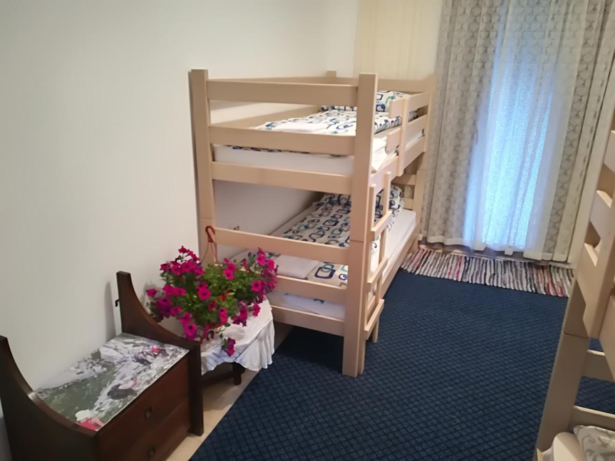 Privatni Smjestaj "Mratinje" Guest House Плужине Екстериор снимка